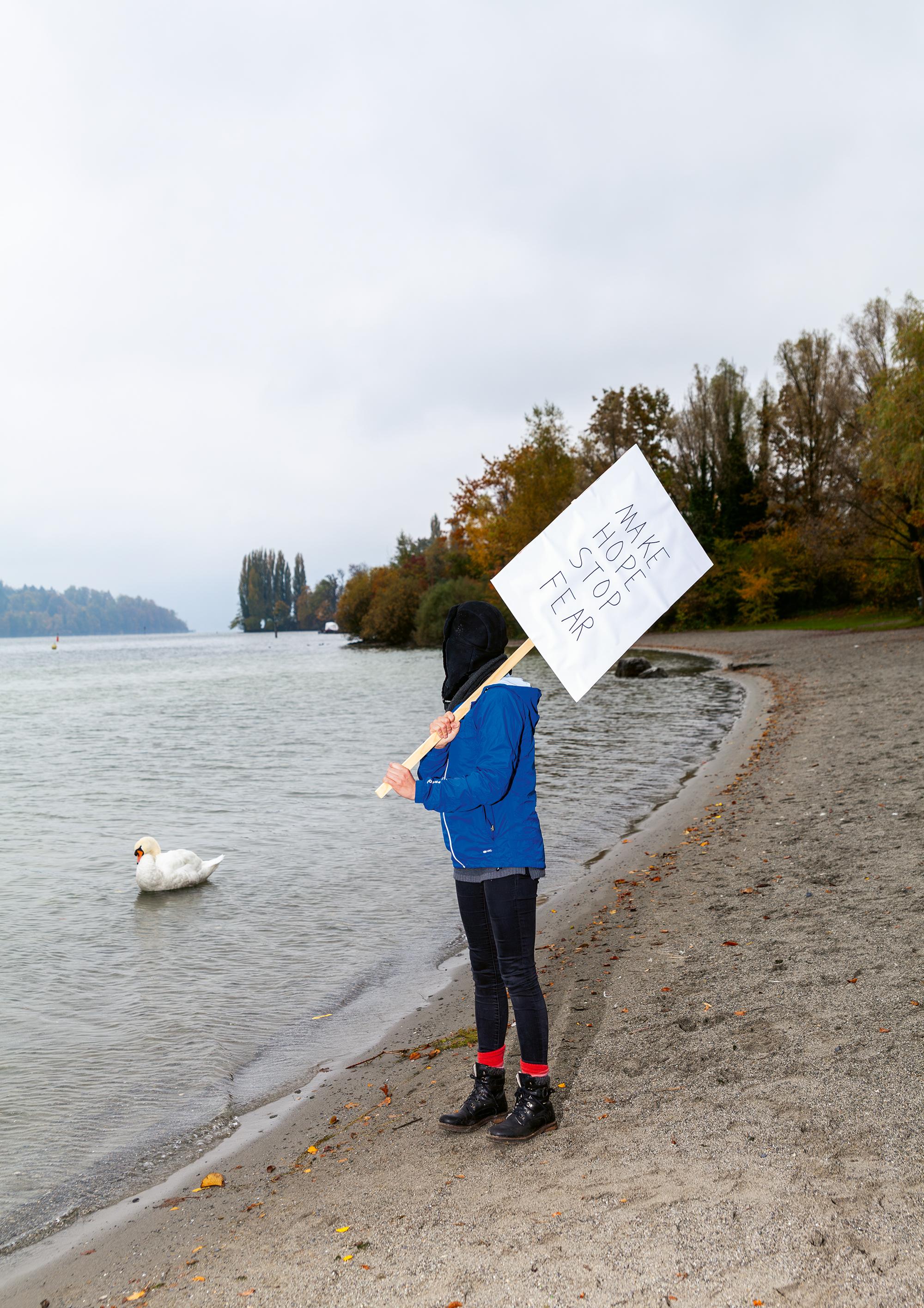 J & J (Jessica Huber & James Leadbitter aka the vacuum cleaner), Recherche « the art of a culture of hope », Luzern, 2016