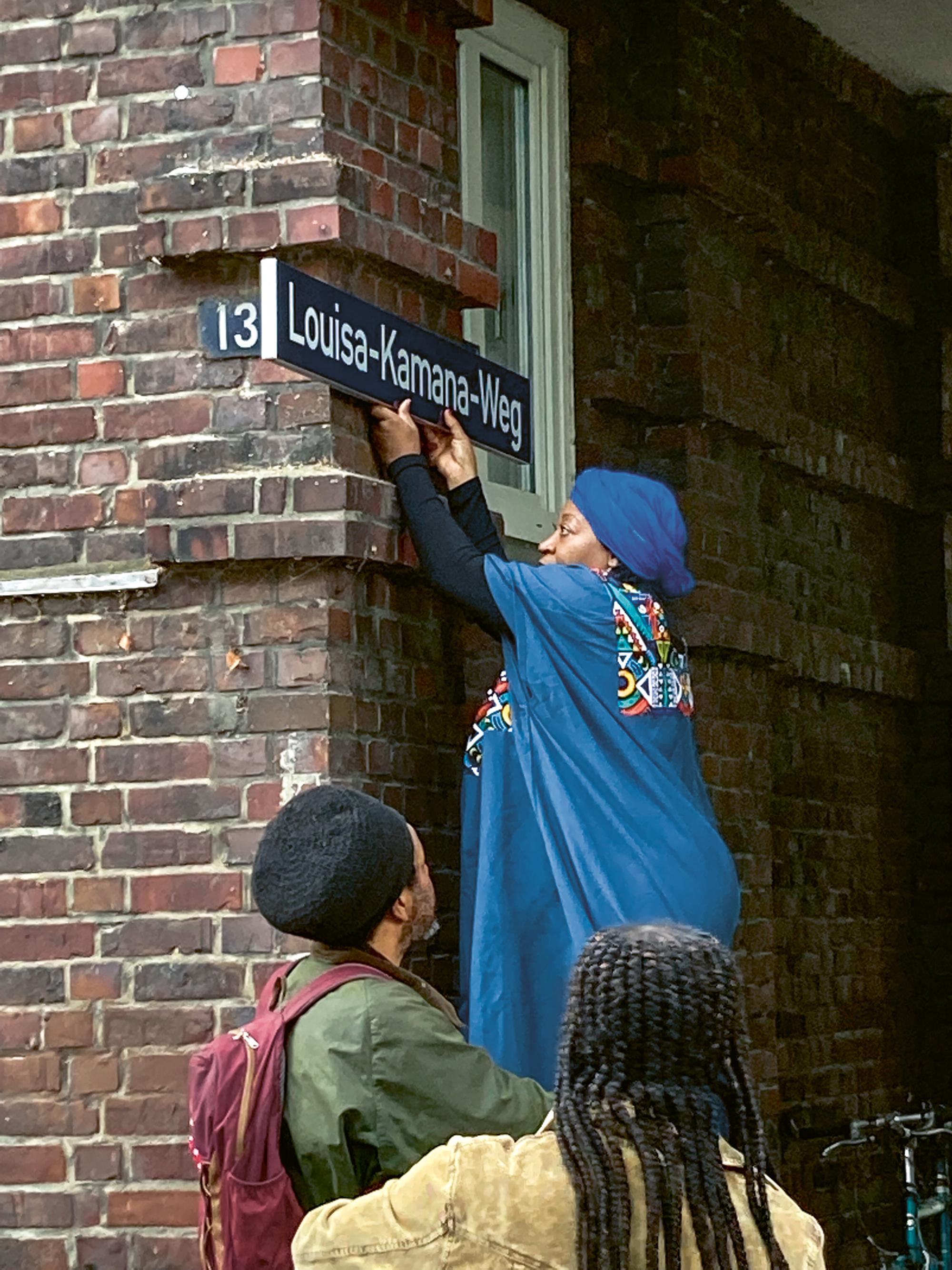 Straßenumbenennung in Louisa-Kamana-Weg (für ehem. Woermannsweg), Arbeitskreis Hamburg Postkolonial