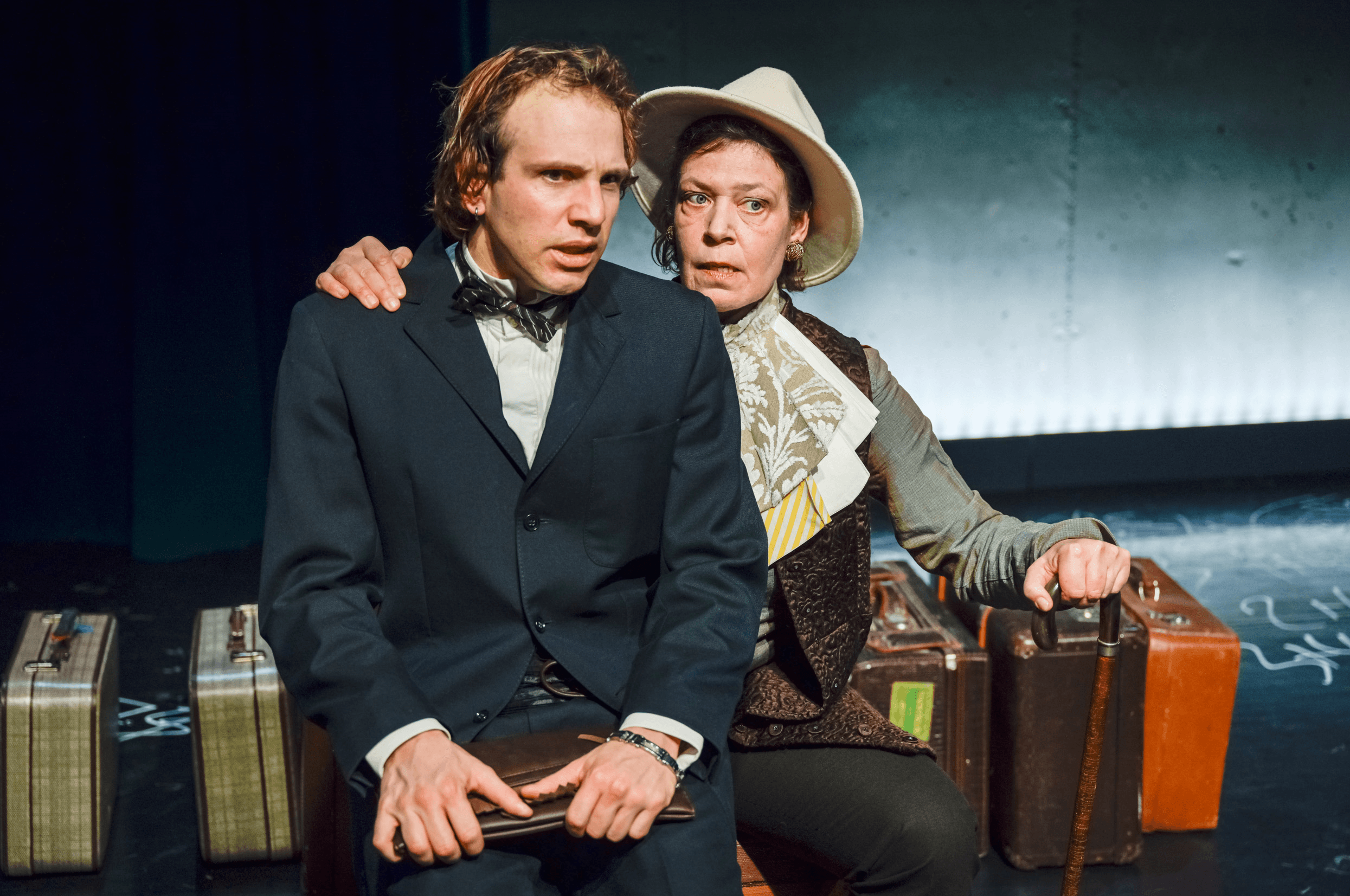 Miriam Japp und Antonio Ramón Luque in „Der Spieler“ am Kurtheater Baden. Foto T+T Fotografie / Toni Suter + Tanja Dorendorf