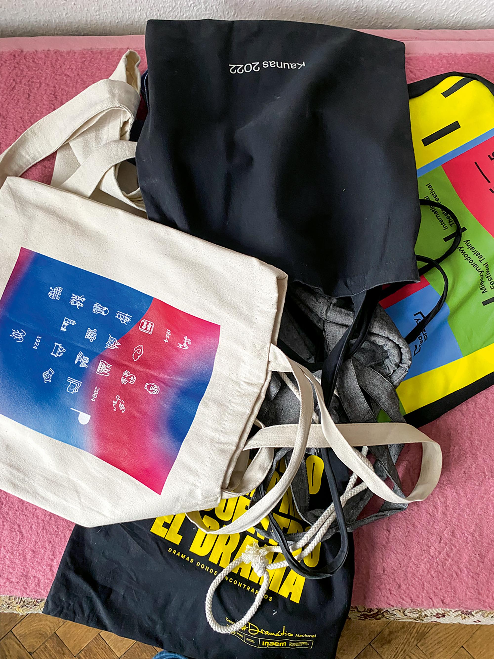 Siebgedruckte Jutebeutel aus allen Ecken