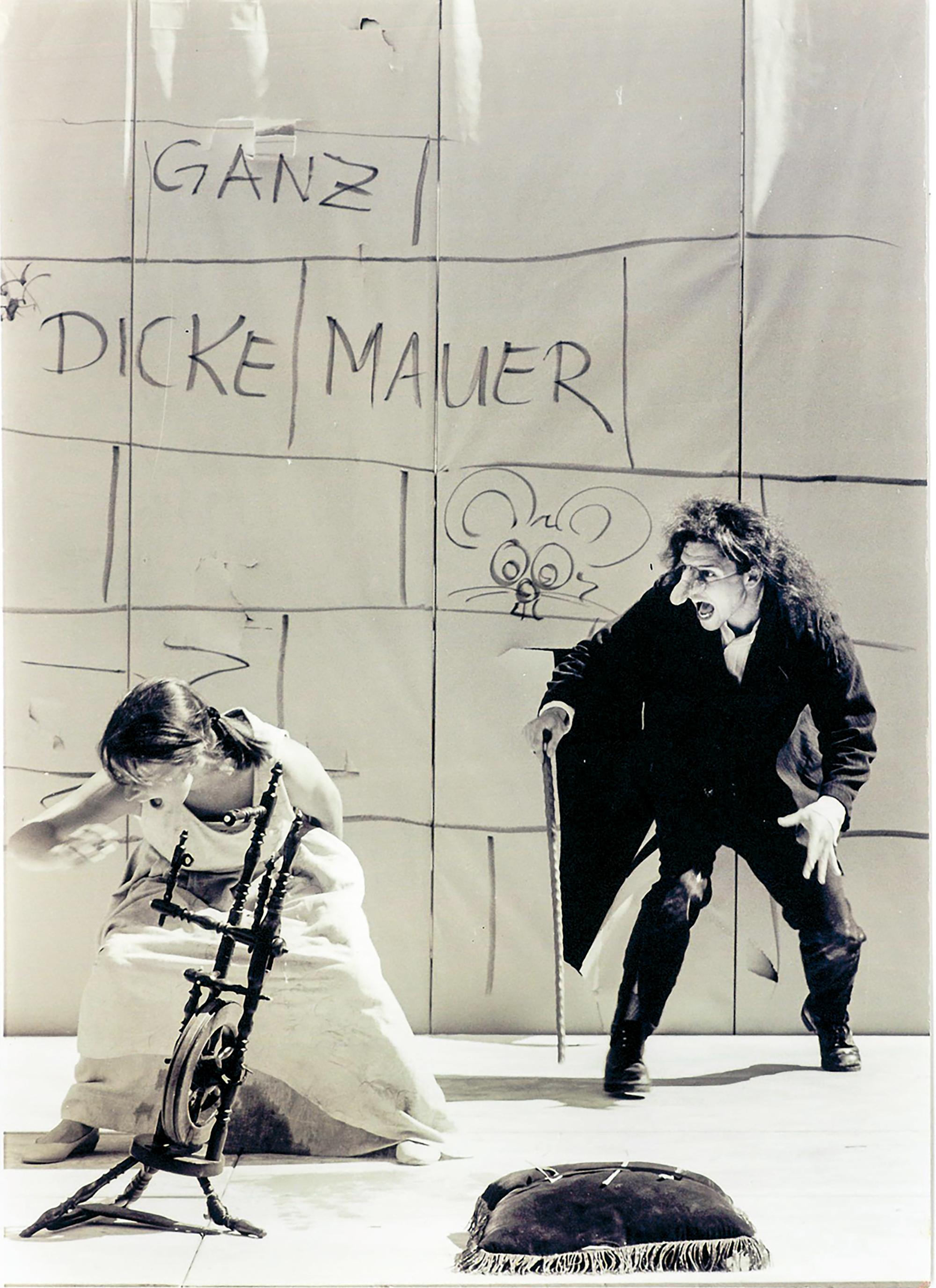 1997: „Rumpelstilzchen“ Britta Focht (Müllerstochter), Raphael Clamer (Rumpelstilzchen, jung)