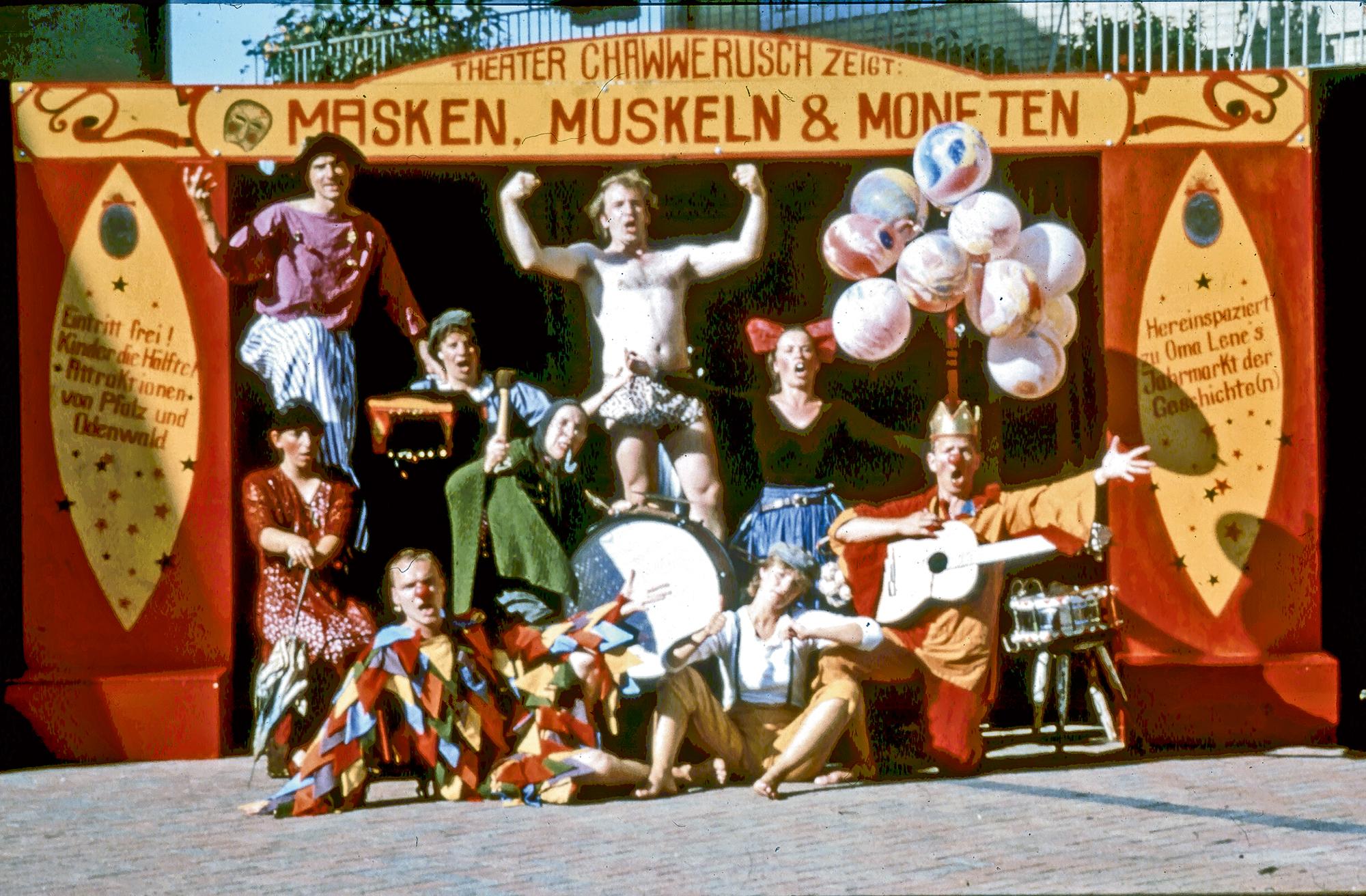 „Masken, Muskeln und Moneten – Jahrmarkttheater über Geschichten und Geschichte aus Pfalz und Odenwald“ von 1985