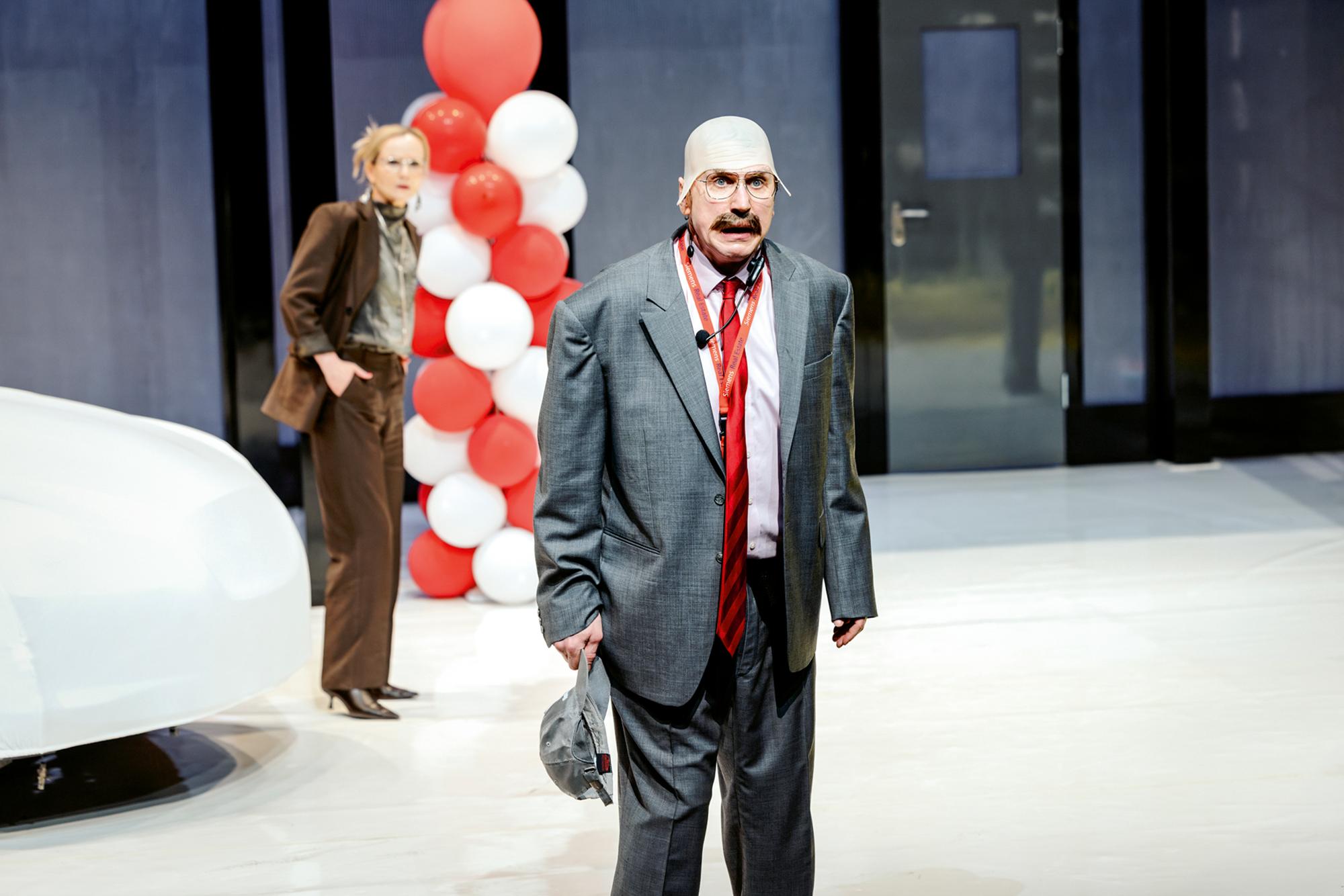 Lars Eidinger in „Der Geizige“ von Thomas Ostermeier an der Berliner Schaubühne