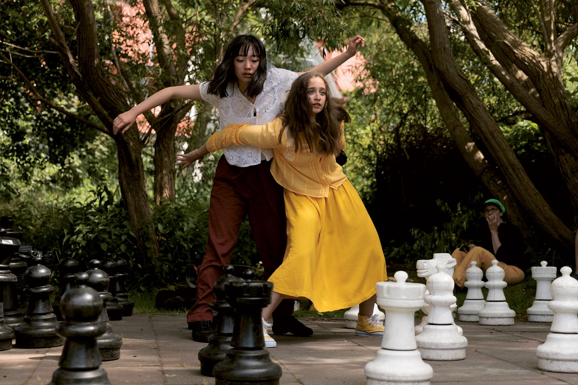 Niko Adachi und Anna Krasnikova, Palucca Tanzwoche Hiddensee, Projekt des Bachelorstudiengangs Tanz, Leitung Prof. Katharina Christl, Vitte, 2024