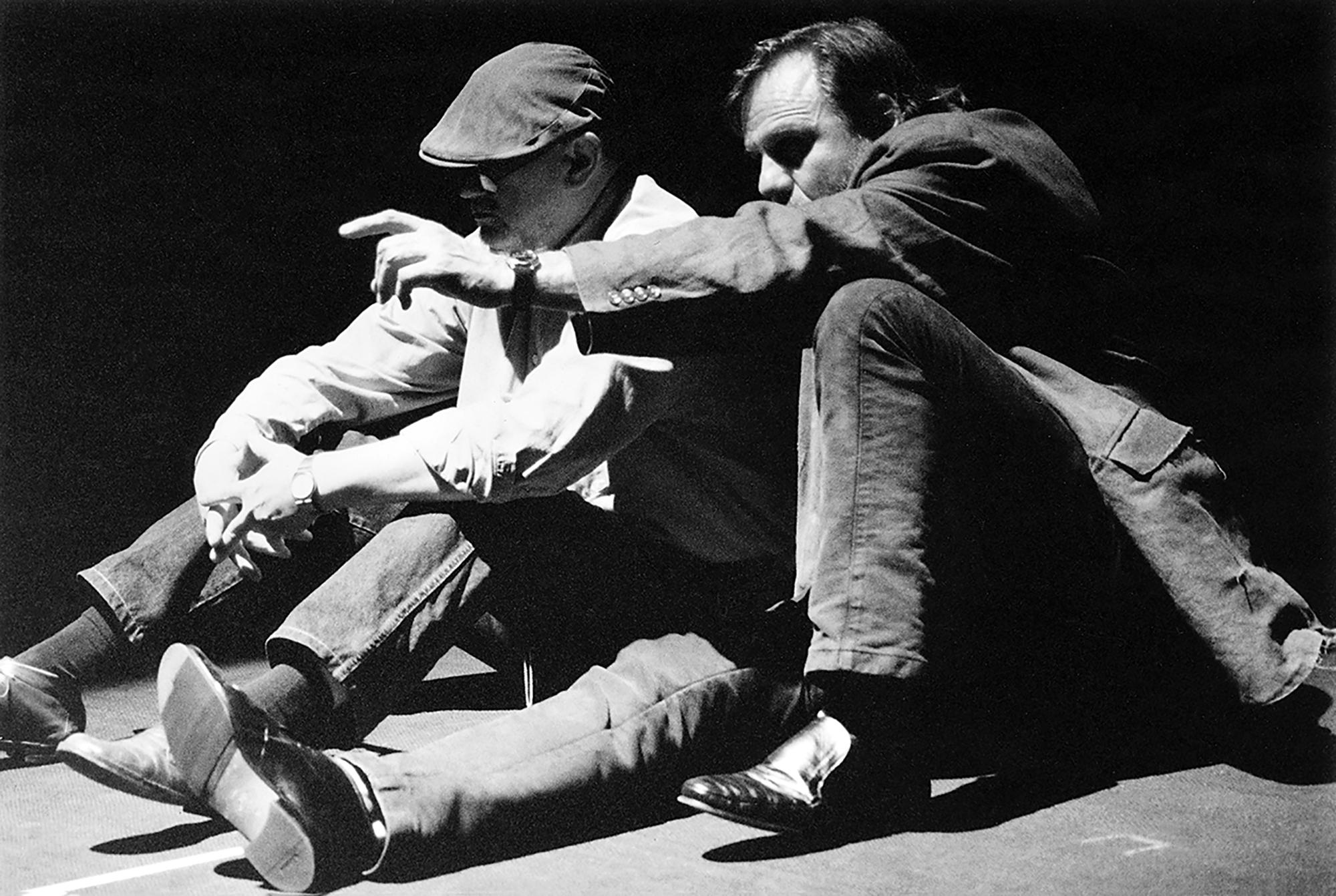 B. K. Tragelehn und Josef Bierbichler 1997 auf der Probe zu „Galilei“ von Bertolt Brecht  am Berliner Ensemble. 