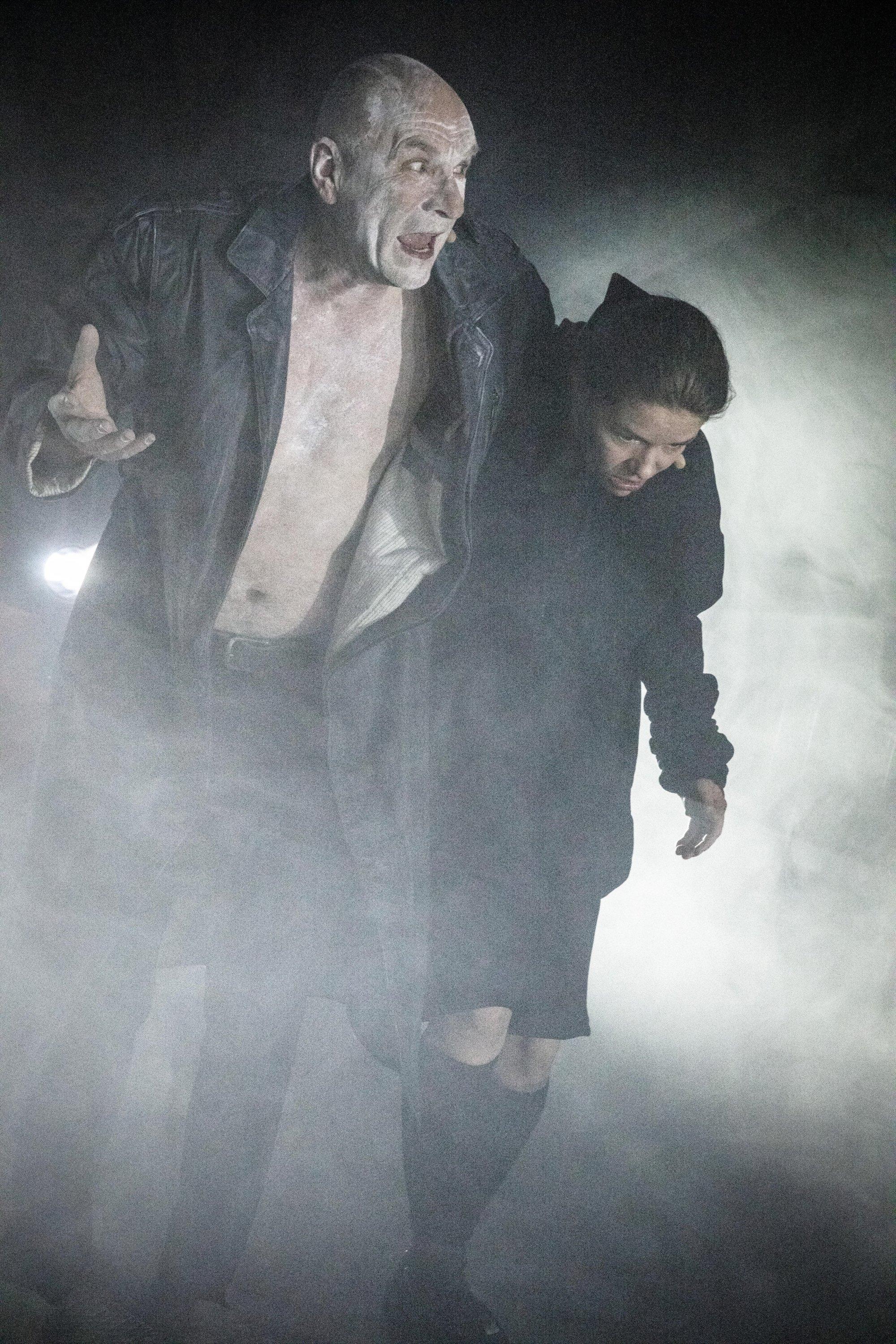 Starbestzung in der Lausitz: Götz Schubert und Linn Reusse in „Hamlet“