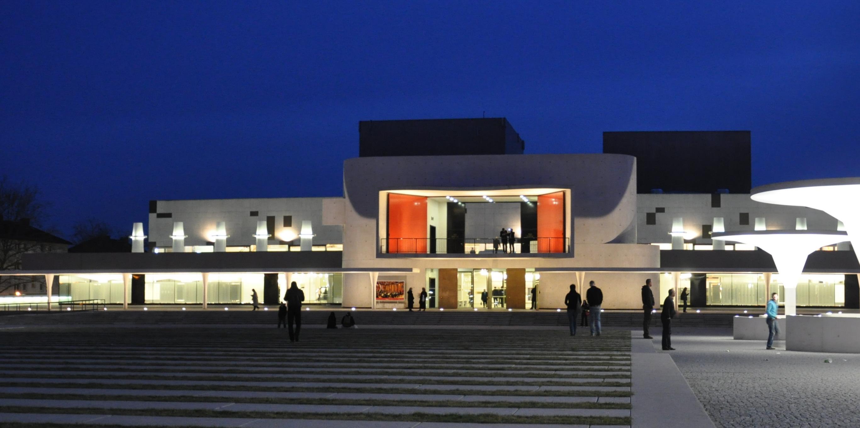 Darmstadt, Georg-Büchner-Platz Staatstheater Darmstadt