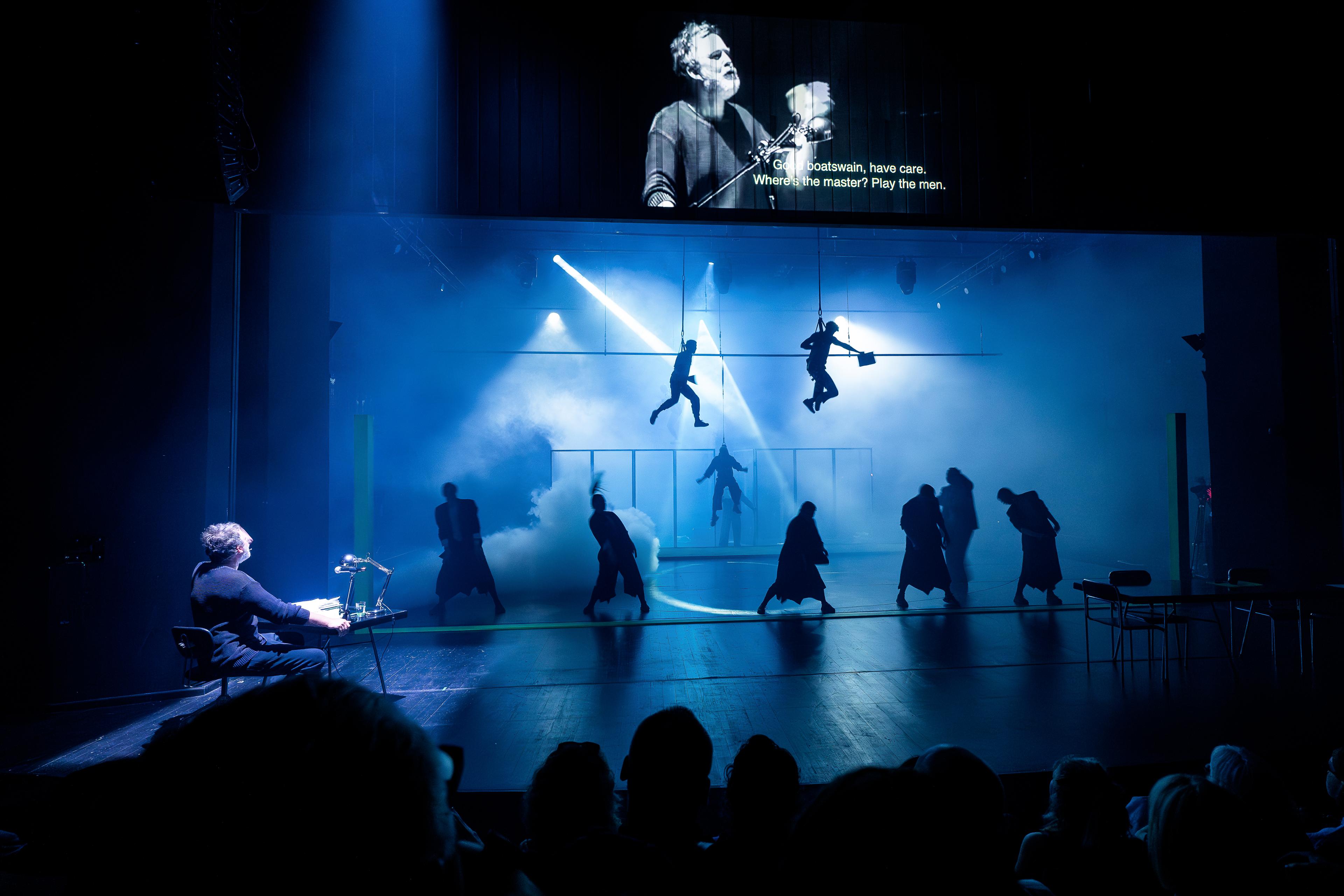 „Der Sturm“ mit dem Untertitel „Die Regeln einer Insel“, Regie Katarzyna Minkowska vom Theater Opole beim Festiwal Szekspirowski in Gdańsk. Foto Dawid Linkowski, 28th International Shakespeare Festival in Gdansk