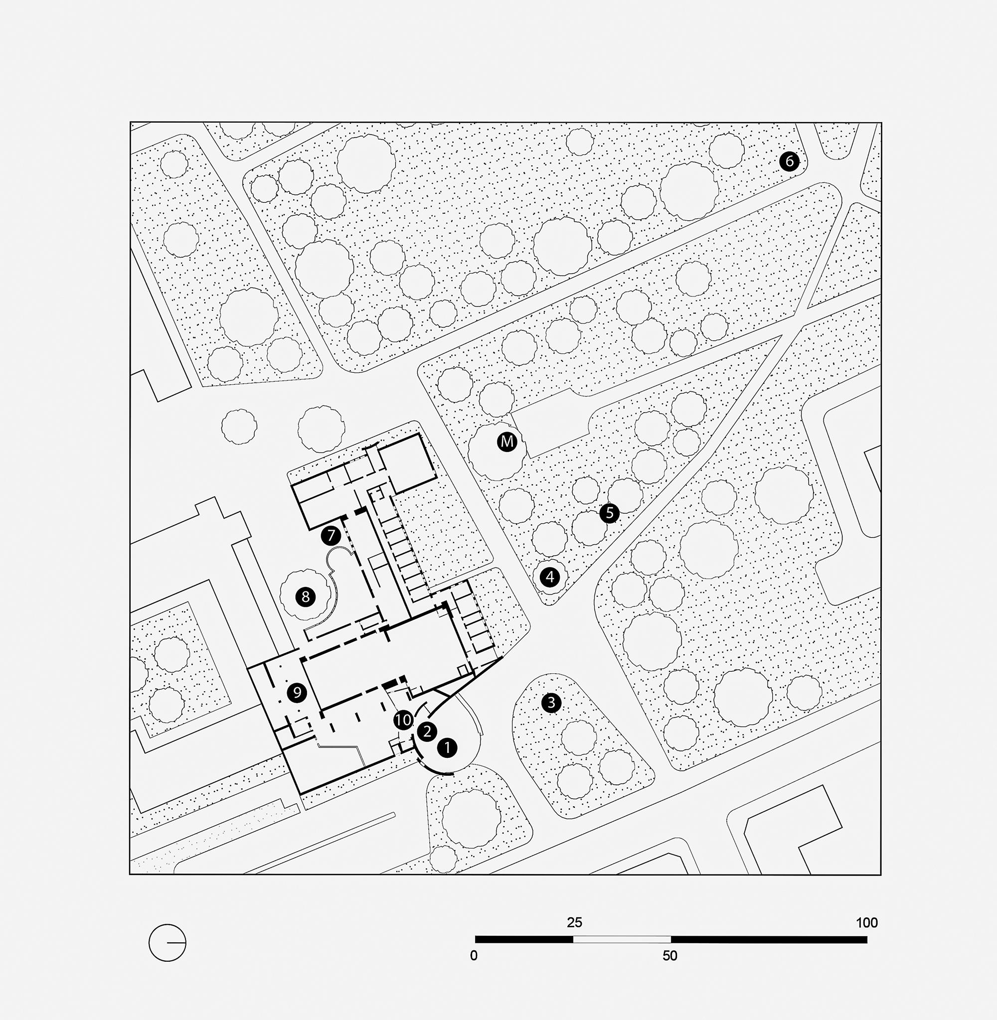 Schauspielhaus mit Standorten der Kunstwerke, Zustand 2023: 1 Sinnende von Sabina Grzimek − 2 Liebesnest von Volker Beier − 3 Ringende von Siegfried Krepp − 4 Tanzendes Mädchen von Gerhard Lichtenfeld − 5 Versuch des unendlichen Menschen von Fritz Böhme − 6 Die Lauschenden von Peter Fritzsche − 7 Keramik von Volker Döring − 8 Zwei Seiten des Menschen von Rüdiger Wilfroth − 9/10 Bronze-Säulen und Bronze-Handhaben Komödie und Tragödie von Achim Kühn − M Mahnmal zum Gedenken an die Opfer des Faschismus von Hanns Diettrich.