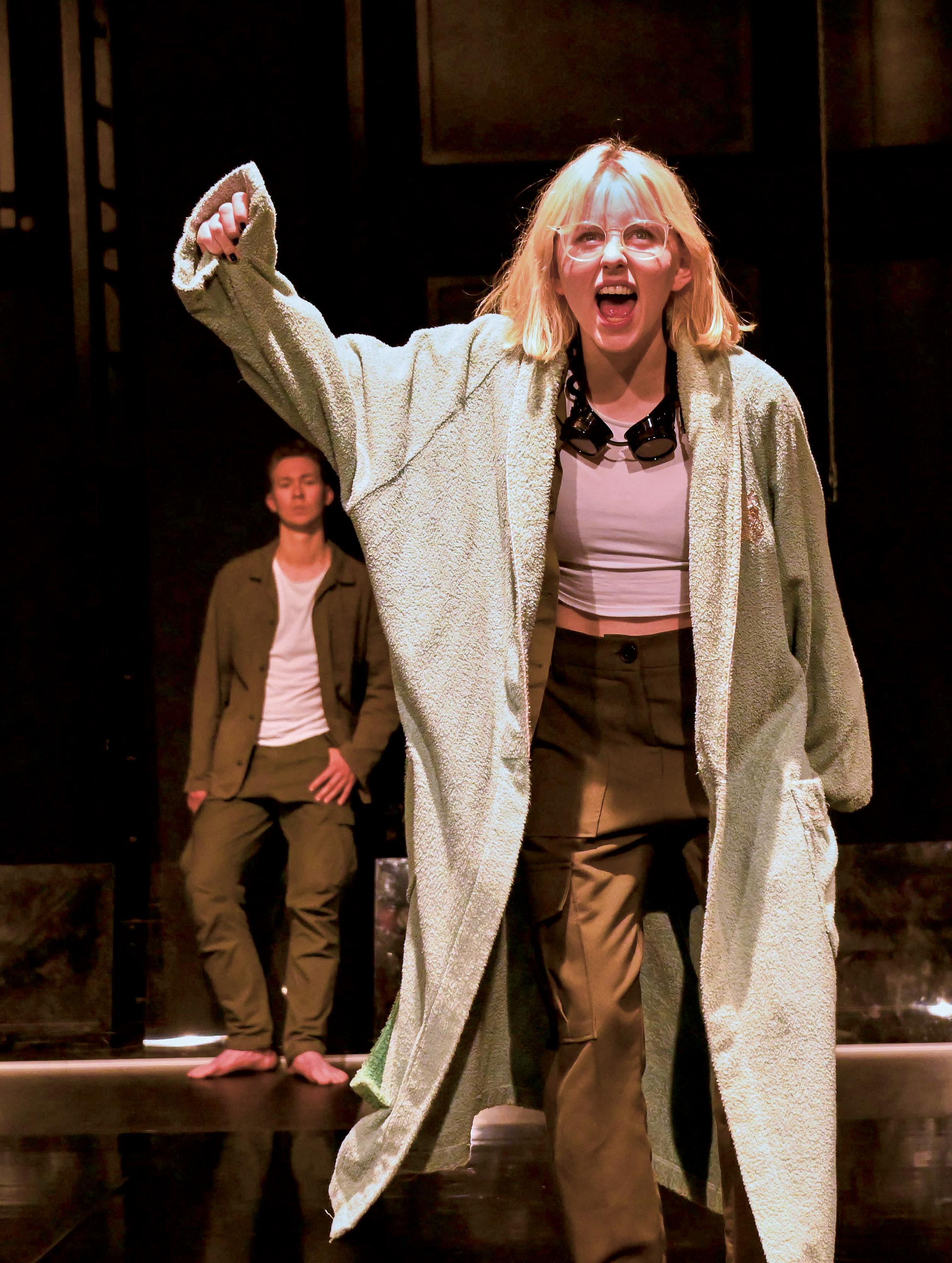 Die Verdunkelung II – Coronaleuchten, Piccolo Theater Cottbus, 2021
