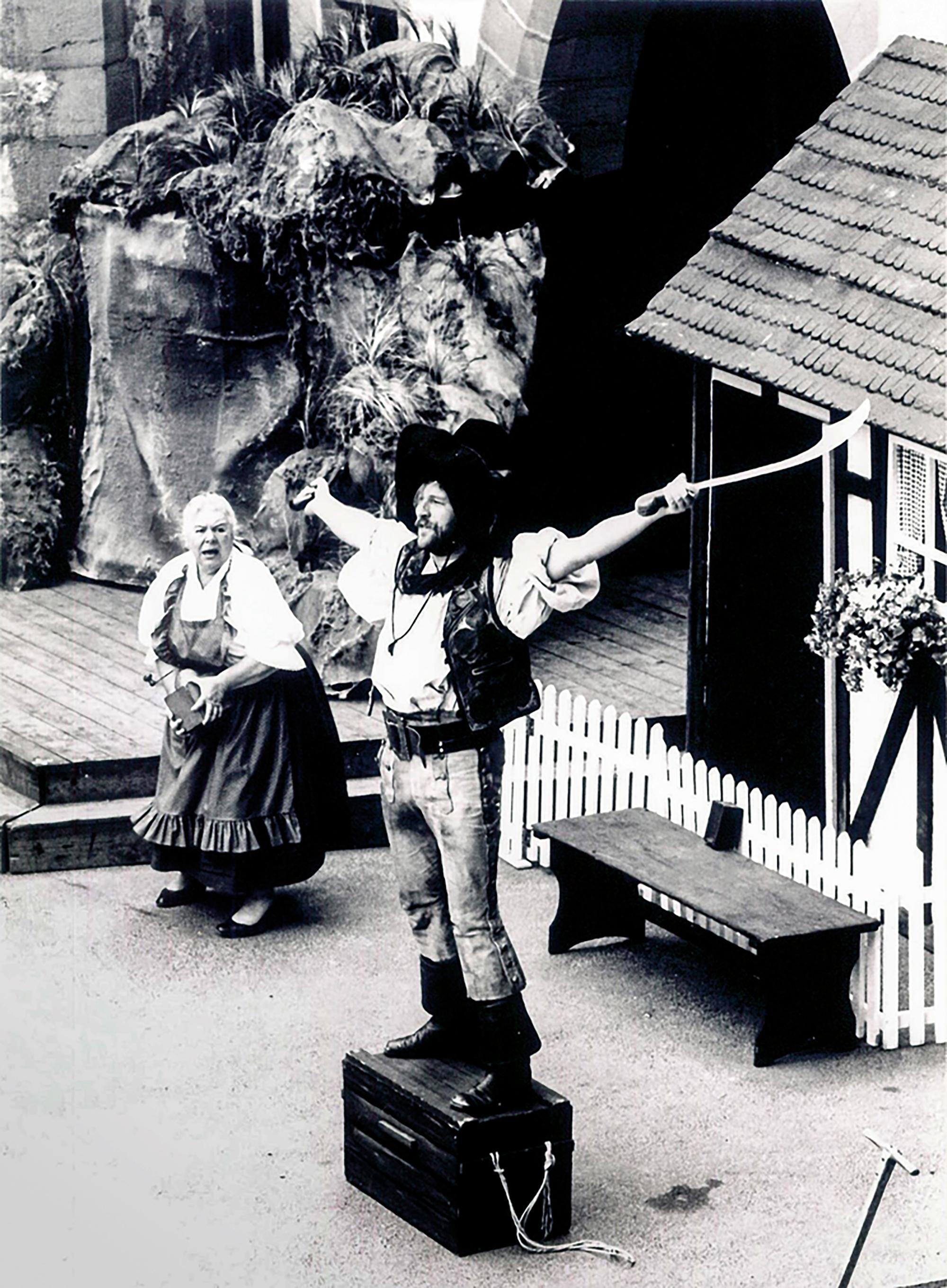 1989: „Der Räuber Hotzenplotz“ Hanna Reiners (Kasperls Großmutter), Veit Stübner (Räuber Hotzenplotz)