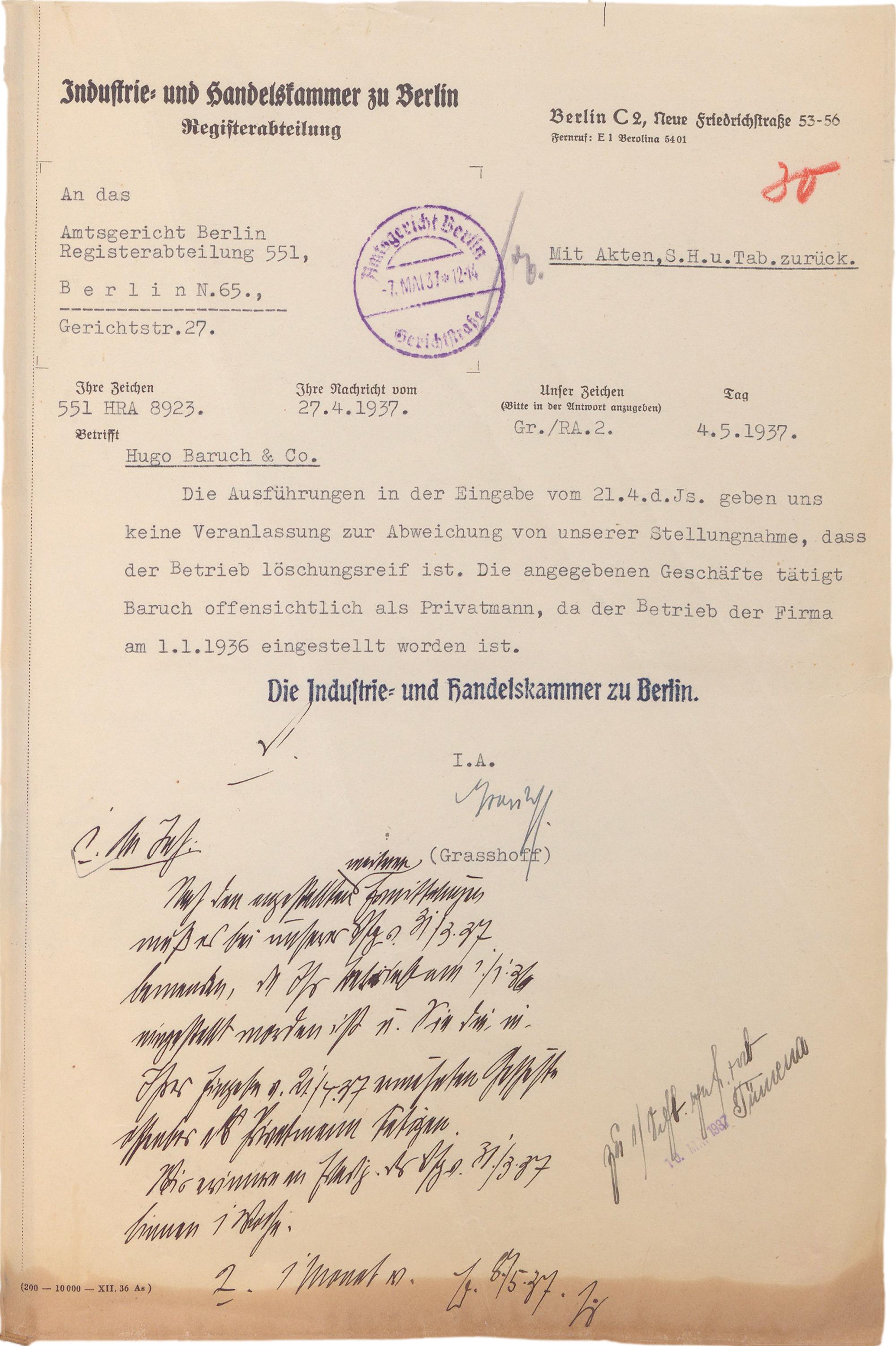 Die Berliner Industrie- und Handelskammer Berlin bestätigt die Löschung der Ausstattungsfirma Hugo Baruch & Co. aus dem Handelsregister (1937).