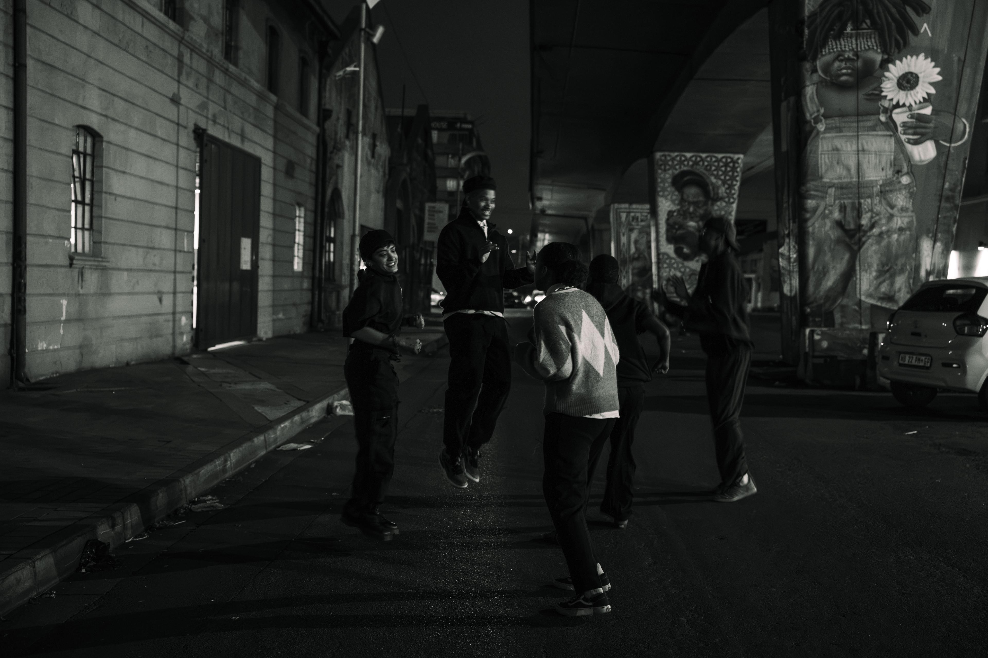 Chioma Mphelo, Chrisophocus Seboka, Kenzo Hendrix, Nidaa Husain und Thabang Chauke in "Kids"