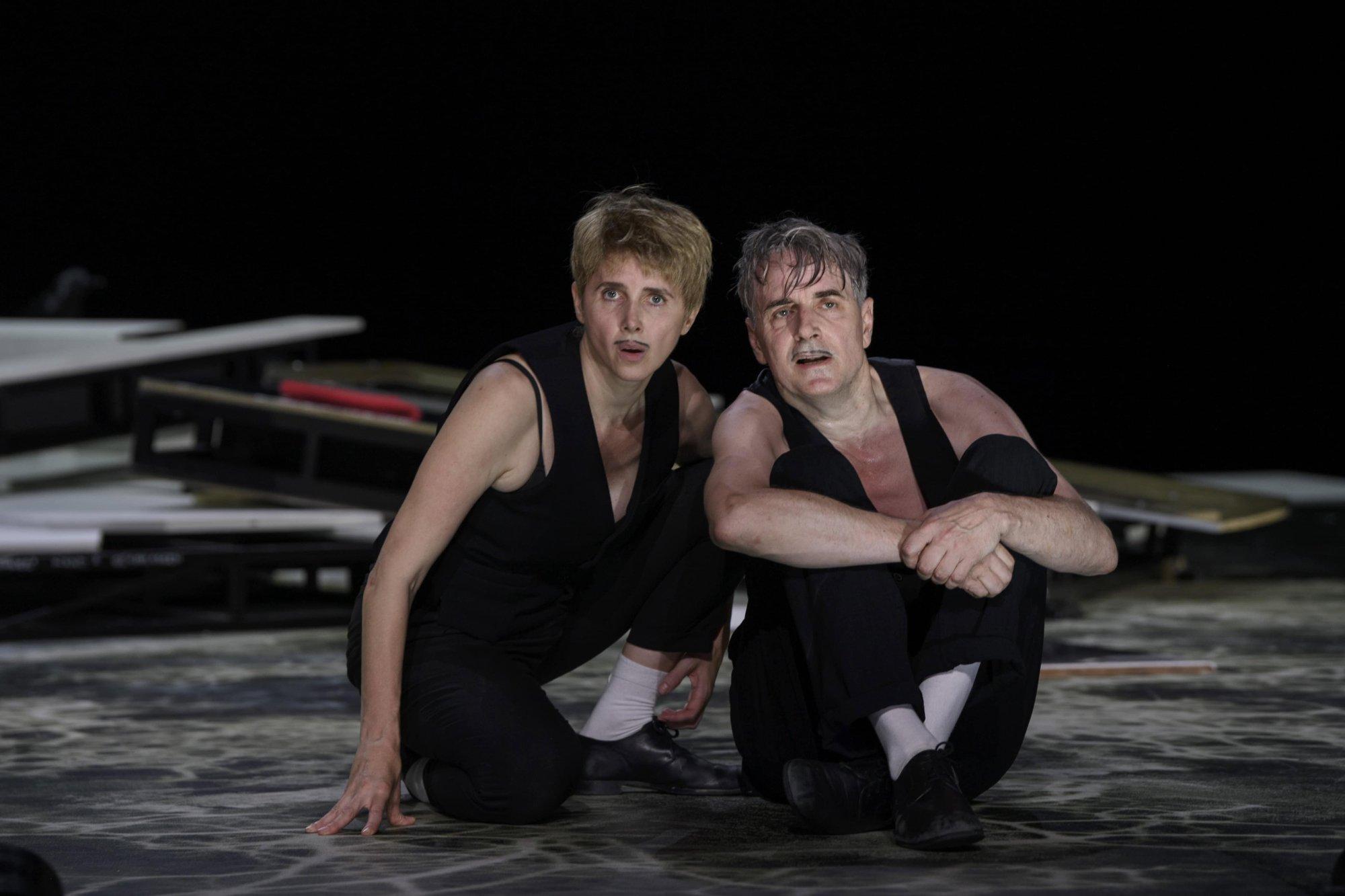 Marina Galic und Jens Harzer in der UA von „Schnee von gestern, Schnee von Morgen“