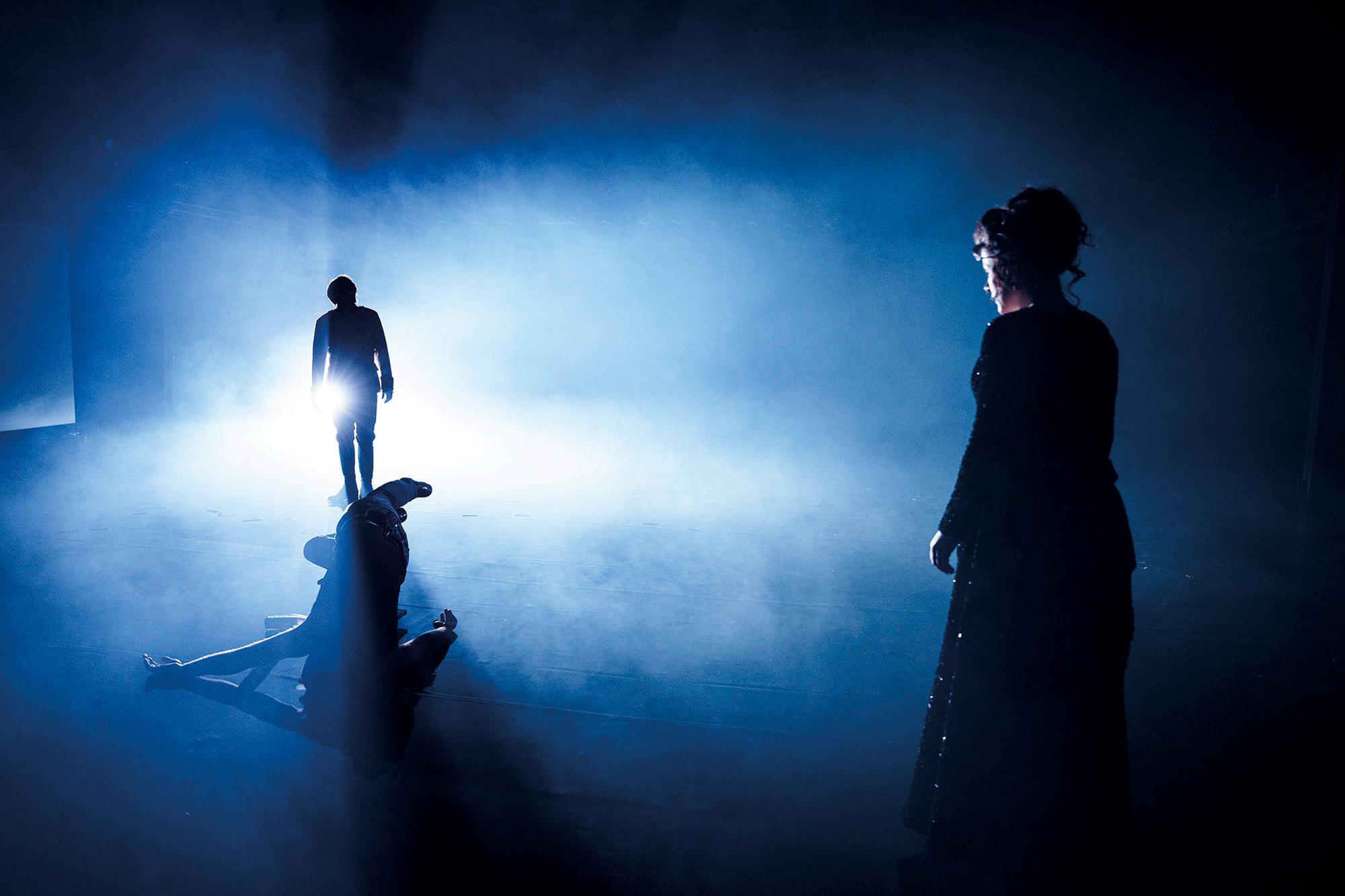 „Es gab noch nie eine Frau wie Anna Karenina“ in der Regie von Ragna Wei im Heidelberger Stückemarkt