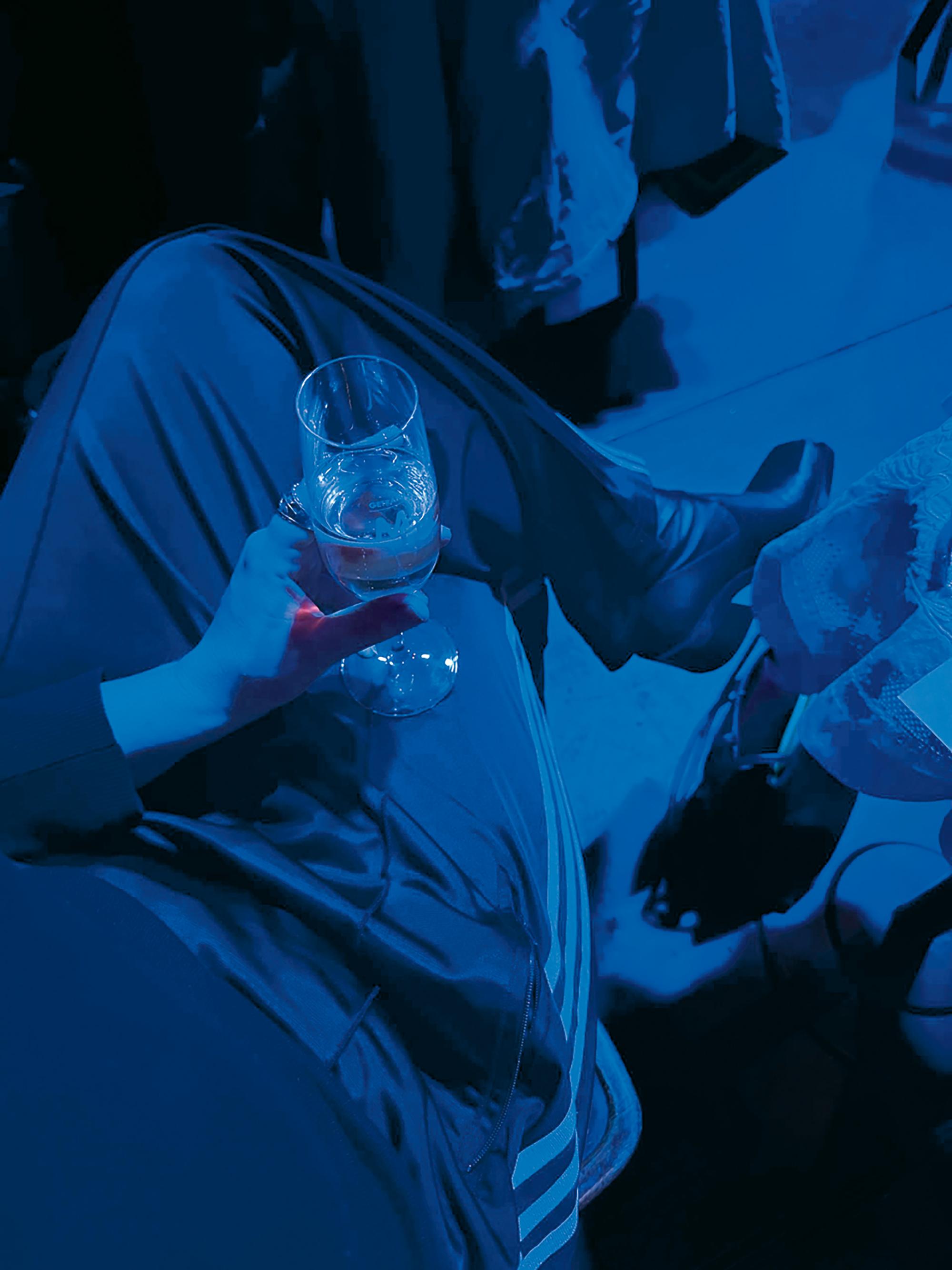Adidas-Jogginghose und Cowboystiefeln statt Frack und Zwirn?