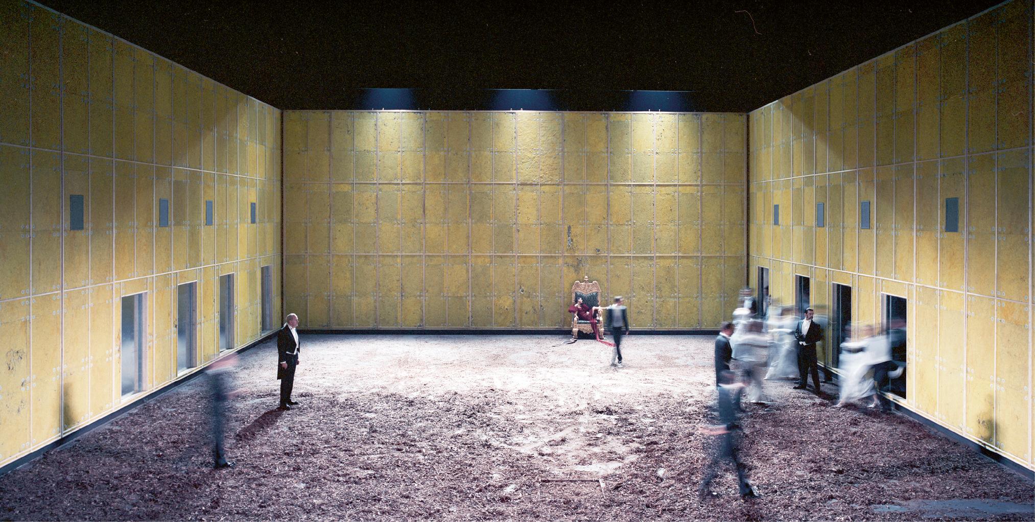 König Ottokars Glück und Ende von Franz Grillparzer, 2005, Koproduktion Salzburger Festspiele / Burgtheater Wien, Regie: Martin Kušej, Kostüme: Heide Kastler