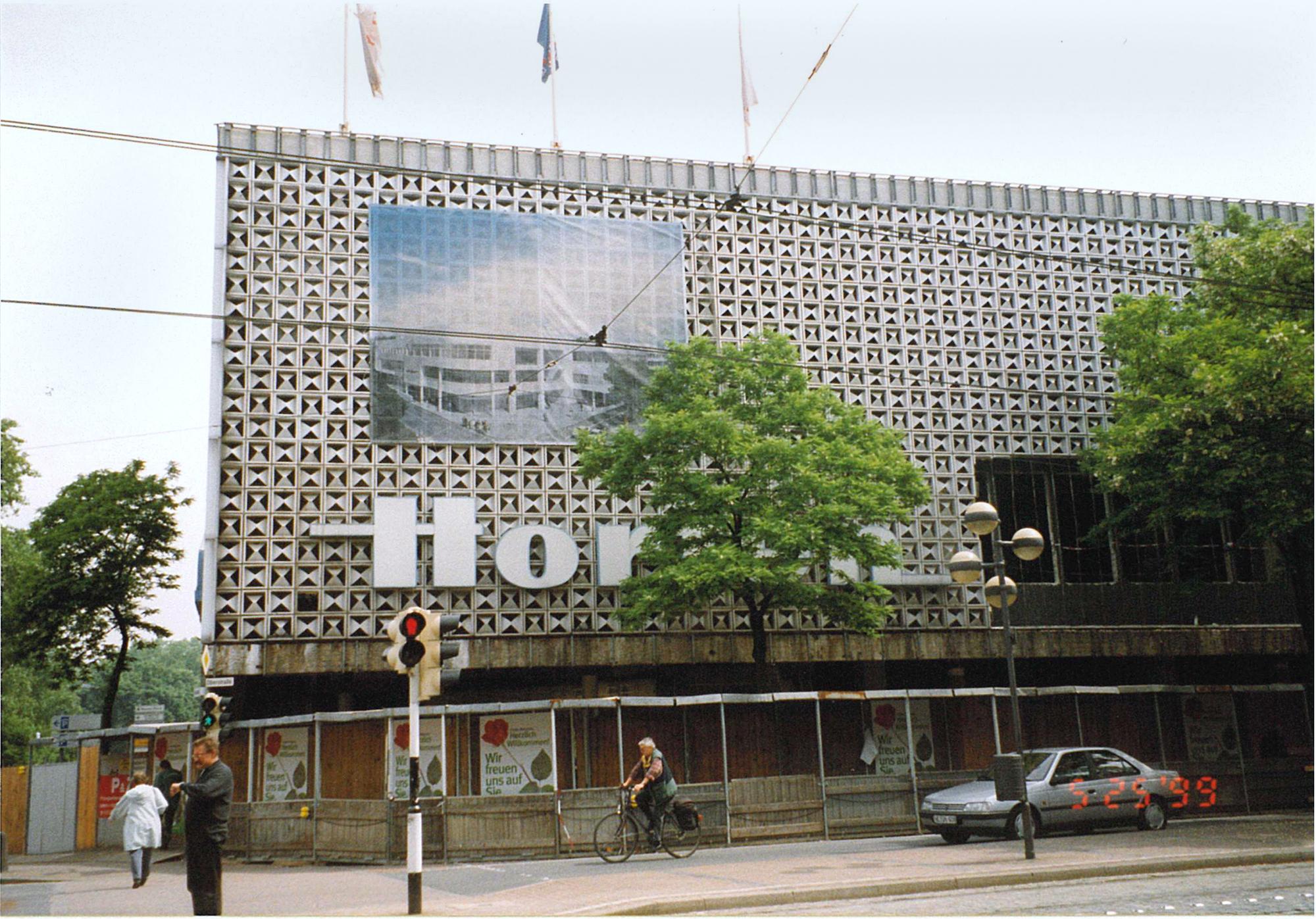 Horten-Kaufhaus an der Oberstraße, 1999