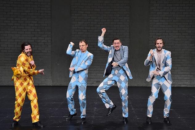 „Die drei Musketiere” nach Alexandre Dumas in einer Bearbeitung von Antonio Latella und Federico Bellini, Regie Antonio Latella (Theater Basel 2019). Foto Sandra Then