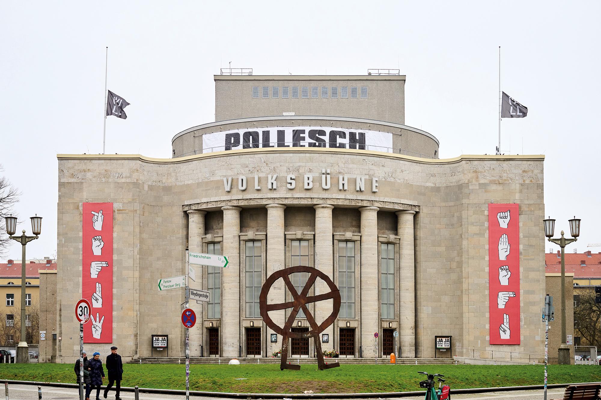 Die Volksbühne Berlin und die ganze deutsche Theaterszene verabschiedet sich von René Pollesch