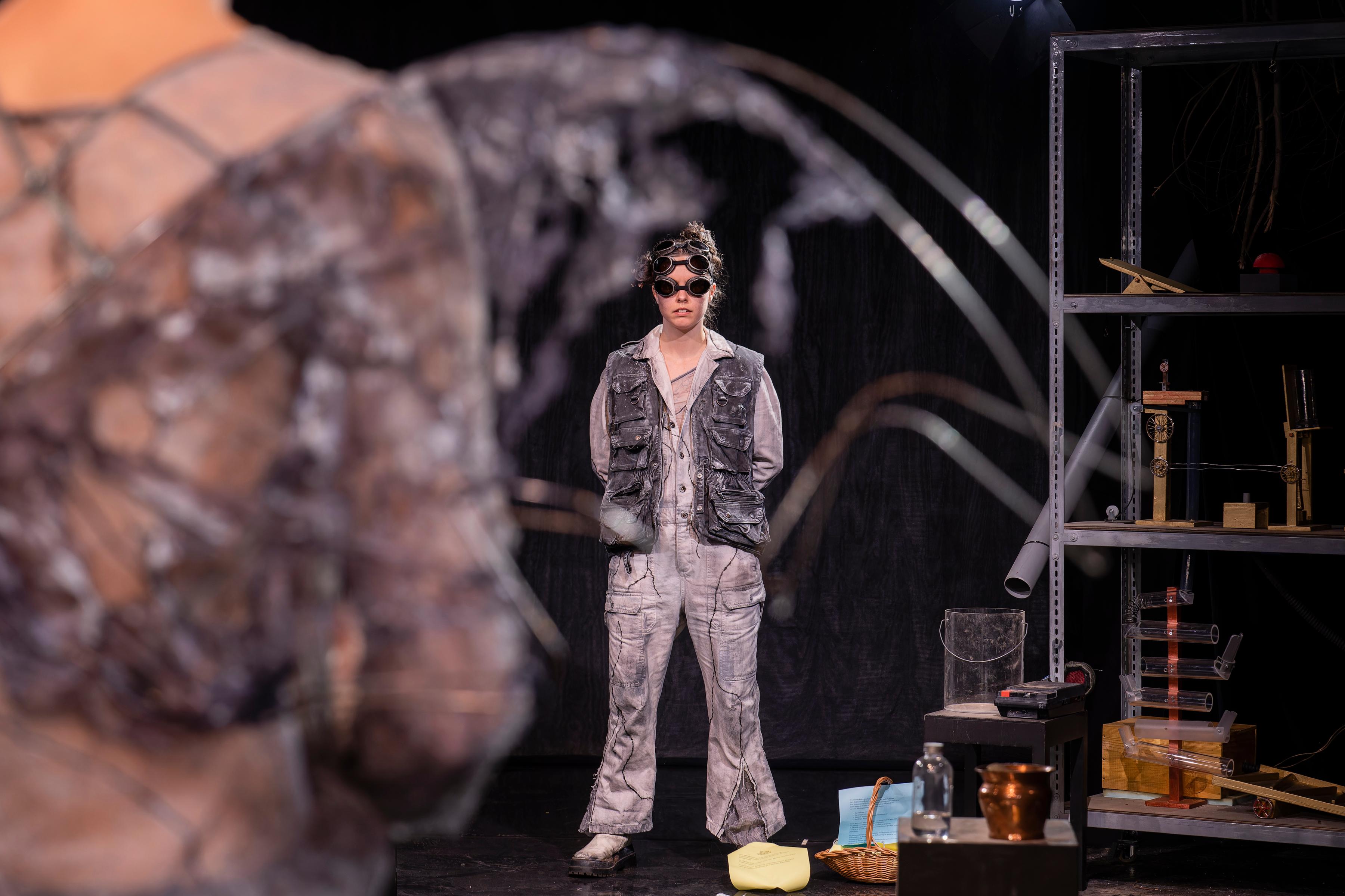 Ist der Klimawandel noch zu stoppen? Und wollen wir das überhaupt? „Doomsday“ von Suzí Feliz Das Neves am Luzerner Theater.