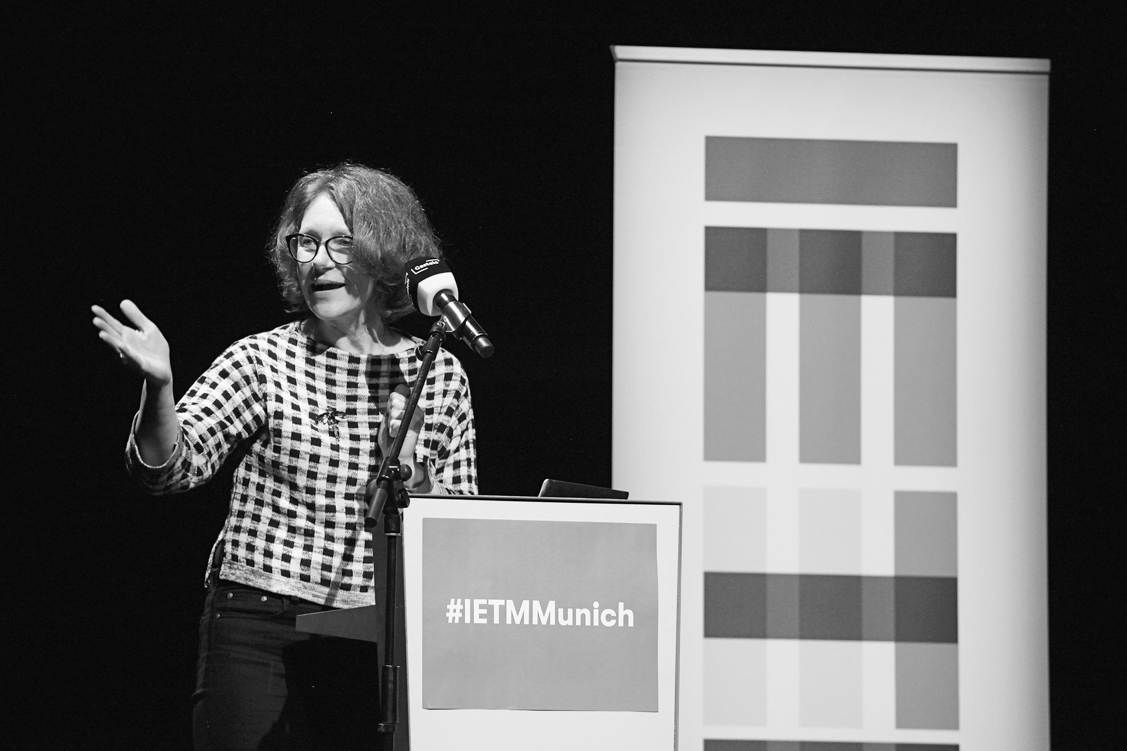 „Acting Europe“, Opening Dialogue, Eröffnungsrede, Ulrike Guérot, Foto: Regine Heiland, Silke Schmidt