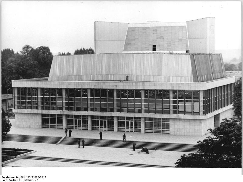 Es folgt die historische Originalbeschreibung, die das Bundesarchiv aus dokumentarischen Gründen übernommen hat. D