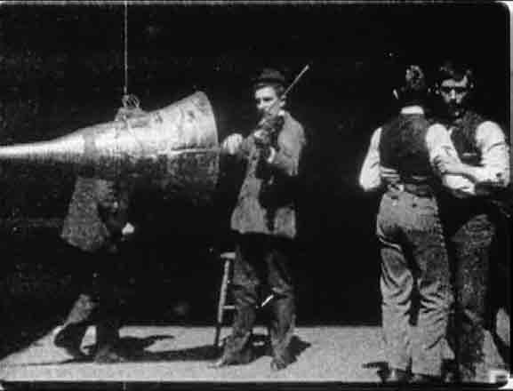 The Dickson Experimental Sound Film (William Dickson, USA 1894/95) © public domain (wikimedia commons)