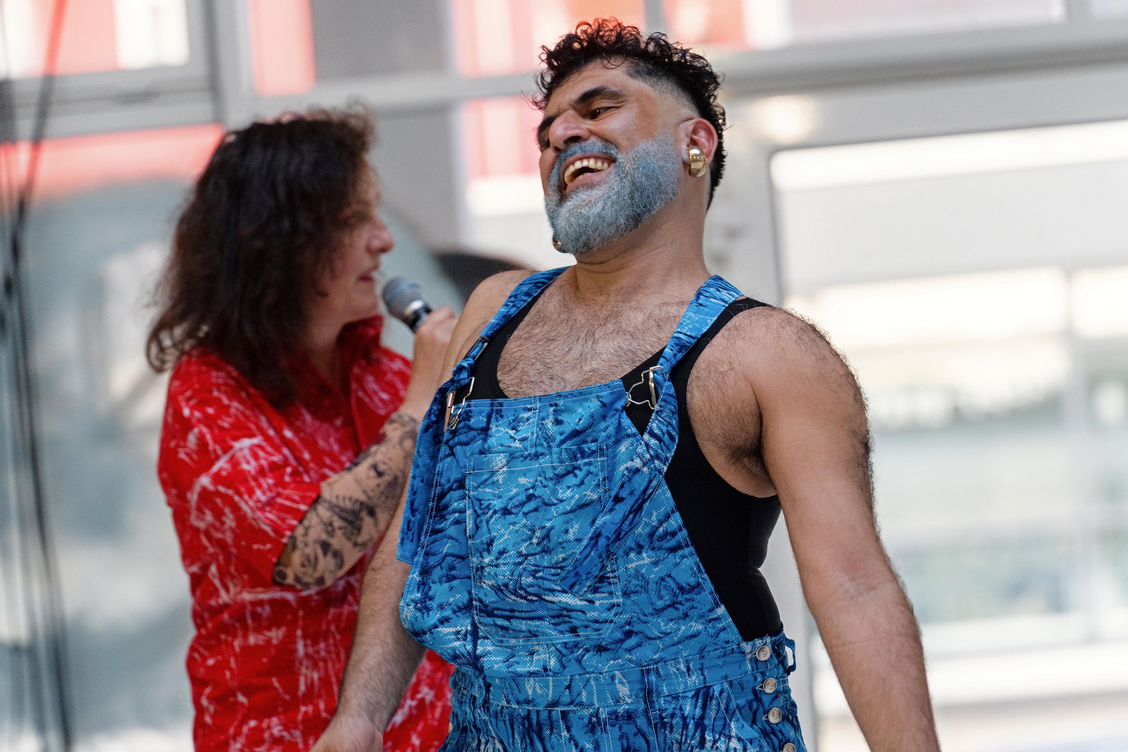 „Cité d’Or – Aufstieg und Fall der Stadt Stuttgart“ in der Regie von Monika Gintersdorfer am Theater Rampe. Foto Dominique Brewingfstieg