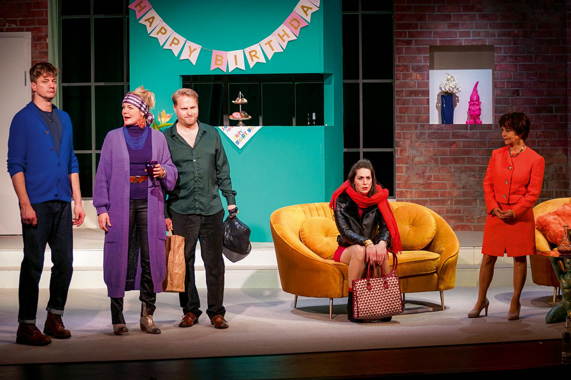 „… und das ist gut so!“ von René Heinersdorff am Theater am Rathaus Essen