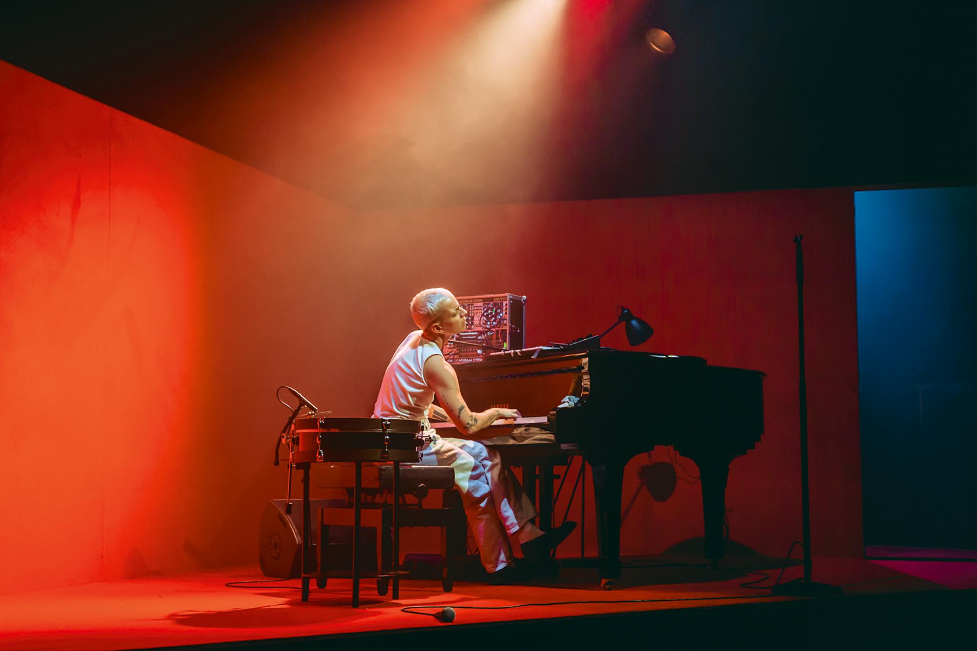 „Caramel“ von Pablo Messiez. Regie Ariadna Peya und Clara Peya (Les Impuxibles)